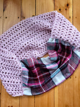 Load image into Gallery viewer, Blush Elegance Handcrafted Crochet &amp; Plaid Infinity Scarf
